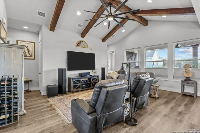 $1,399,990 | 1032 Clear Water, Helotes, TX 78023