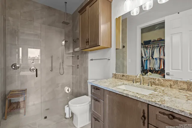 $1,399,990 | 1032 Clear Water, Helotes, TX 78023