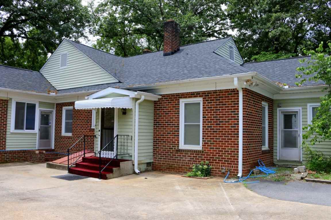 218 Whitehall Road Anderson, SC 29625 - Photo 12 of 35 Gallery Image 12