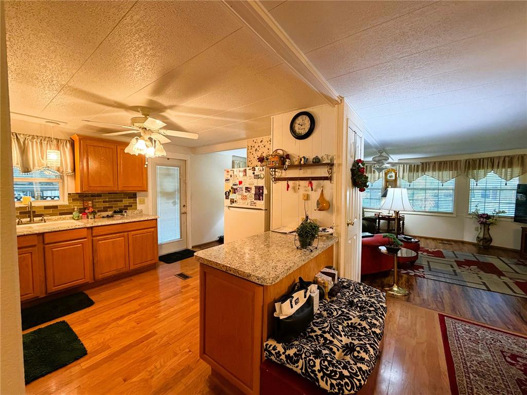 121 Azalea Trail Leesburg, FL 34748 - Photo 11 of 44