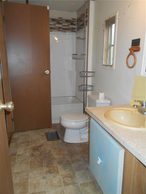 20425 Northeast 143rd Street Fort McCoy, FL 32134 - Photo 46 of 71