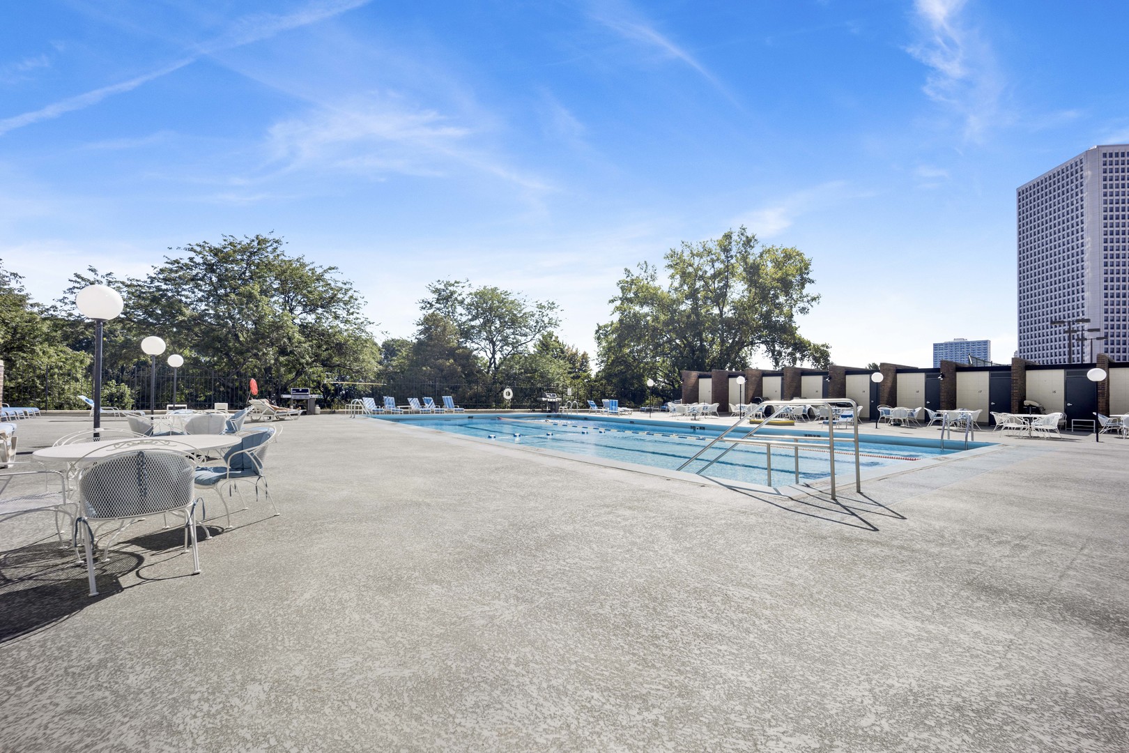 5455 North Sheridan Road, Unit 3506 Chicago, IL 60640 - Photo 14 of 23 Gallery Image 14