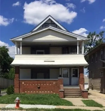 $750 | 10717 Park Heights Avenue, Unit 3, Garfield Heights, OH 44125