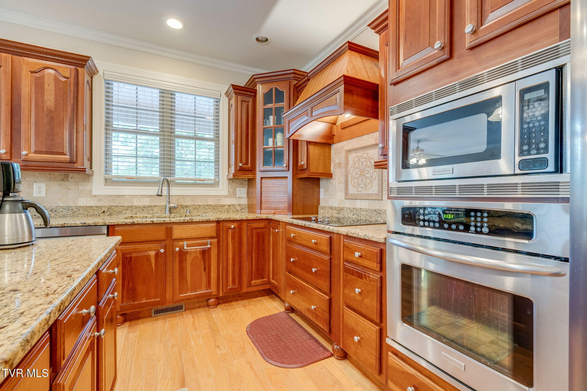 120 Reed Circle Johnson City, TN 37601 - Photo 11 of 40 011