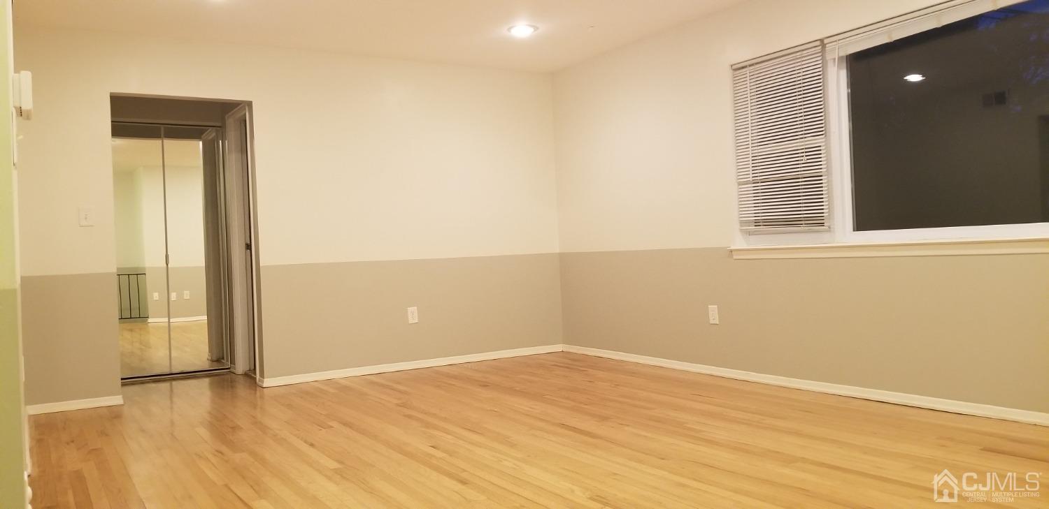 161 Evergreen Road, Unit 14B Edison, NJ 08837 - Photo 8 of 17 Gallery Image 8