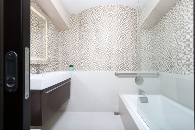 $1,855,000 | 20 Rowes Wharf, Unit TH1, Boston, MA 02110