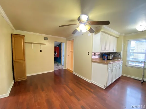 $2,000 | 3 Glenwood Avenue, Tonawanda, NY 14150