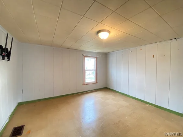 $2,000 | 3 Glenwood Avenue, Tonawanda, NY 14150