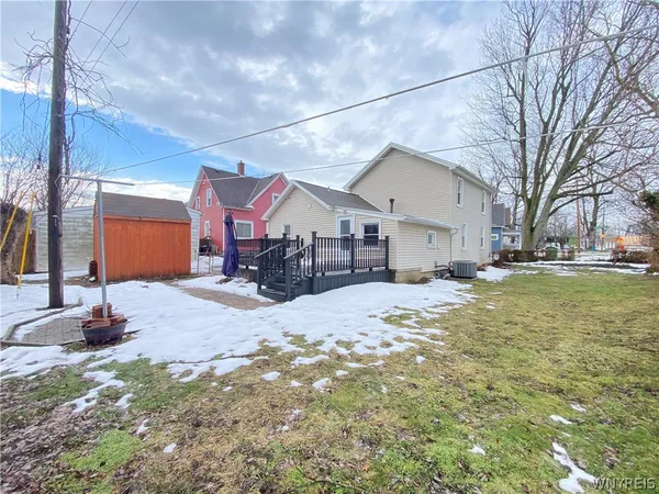 $2,000 | 3 Glenwood Avenue, Tonawanda, NY 14150