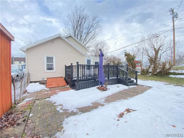 $2,000 | 3 Glenwood Avenue, Tonawanda, NY 14150