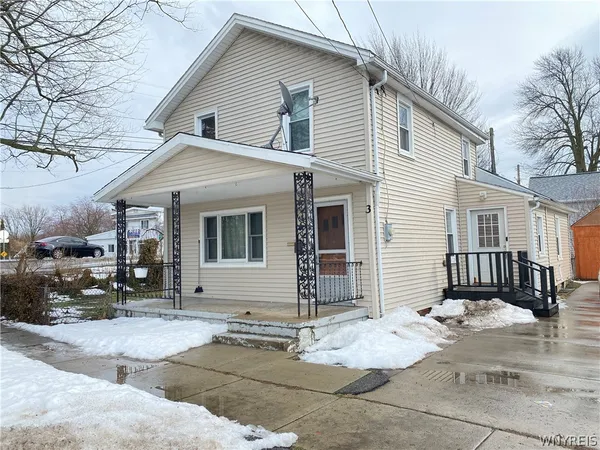 $2,000 | 3 Glenwood Avenue, Tonawanda, NY 14150