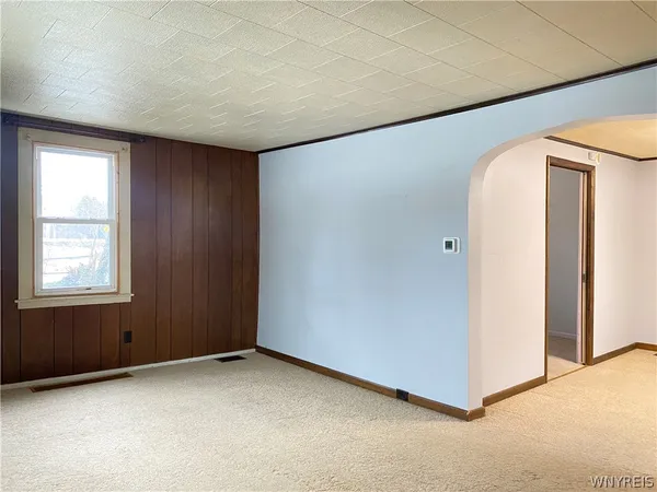 $2,000 | 3 Glenwood Avenue, Tonawanda, NY 14150