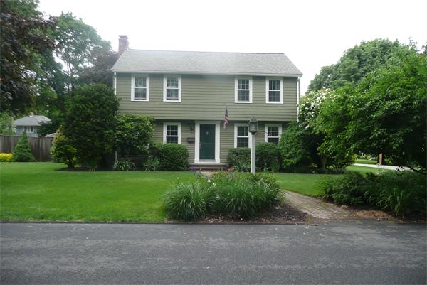 69 Scotland Road Reading, MA 01867 - Photo 1 of 25 Gallery Image 1