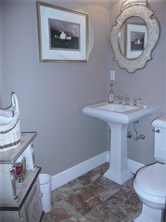 69 Scotland Road Reading, MA 01867 - Photo 12 of 25 Gallery Image 12