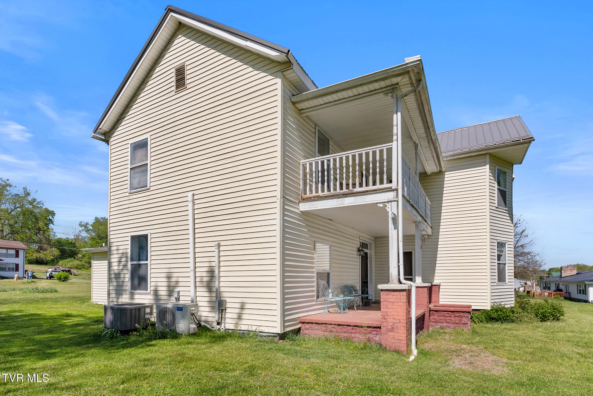 210 Evergreen Street Glade Spring, VA 24340 - Photo 28 of 41 DSC06434 copy