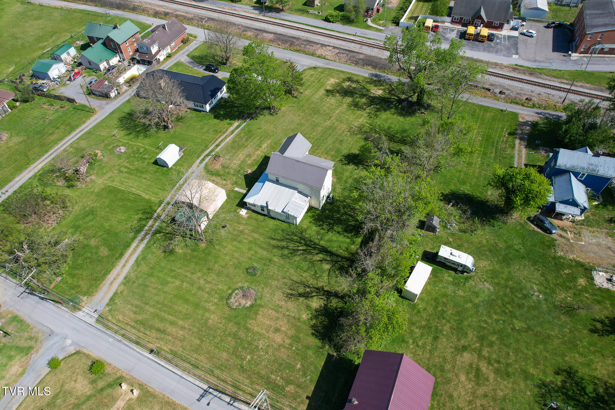 210 Evergreen Street Glade Spring, VA 24340 - Photo 38 of 41 DJI_0038