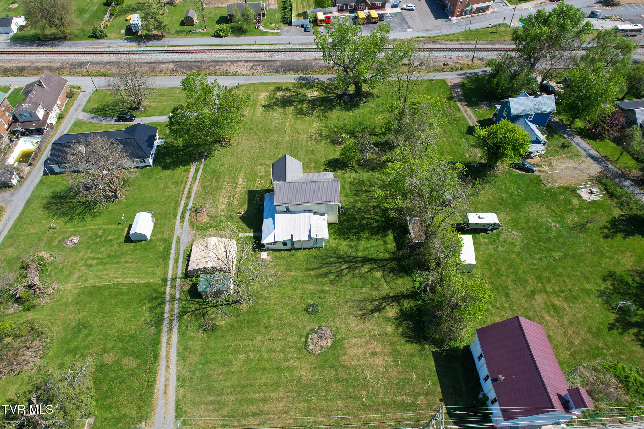 210 Evergreen Street Glade Spring, VA 24340 - Photo 39 of 41 DJI_0039