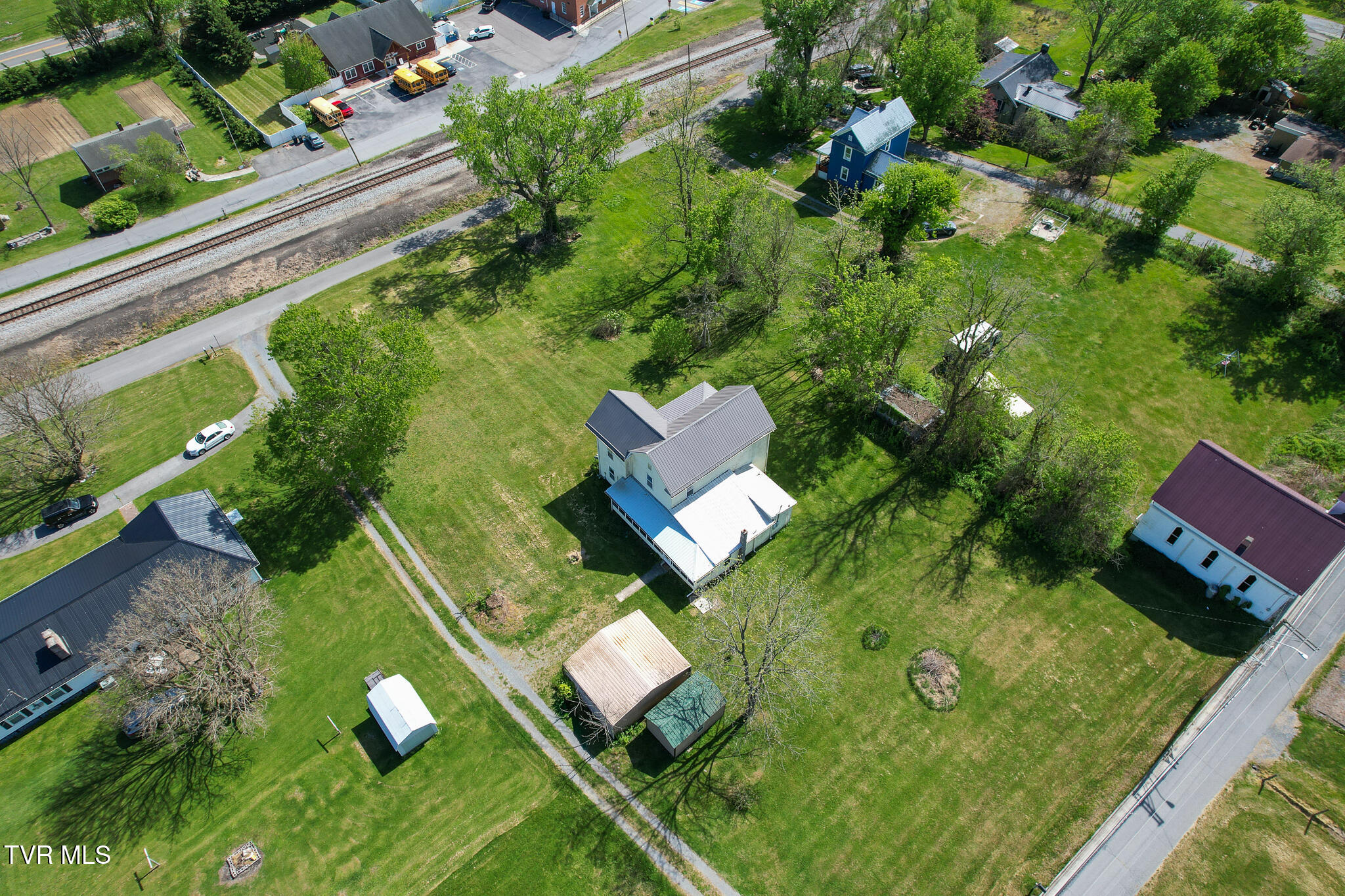 210 Evergreen Street Glade Spring, VA 24340 - Photo 40 of 41 DJI_0040