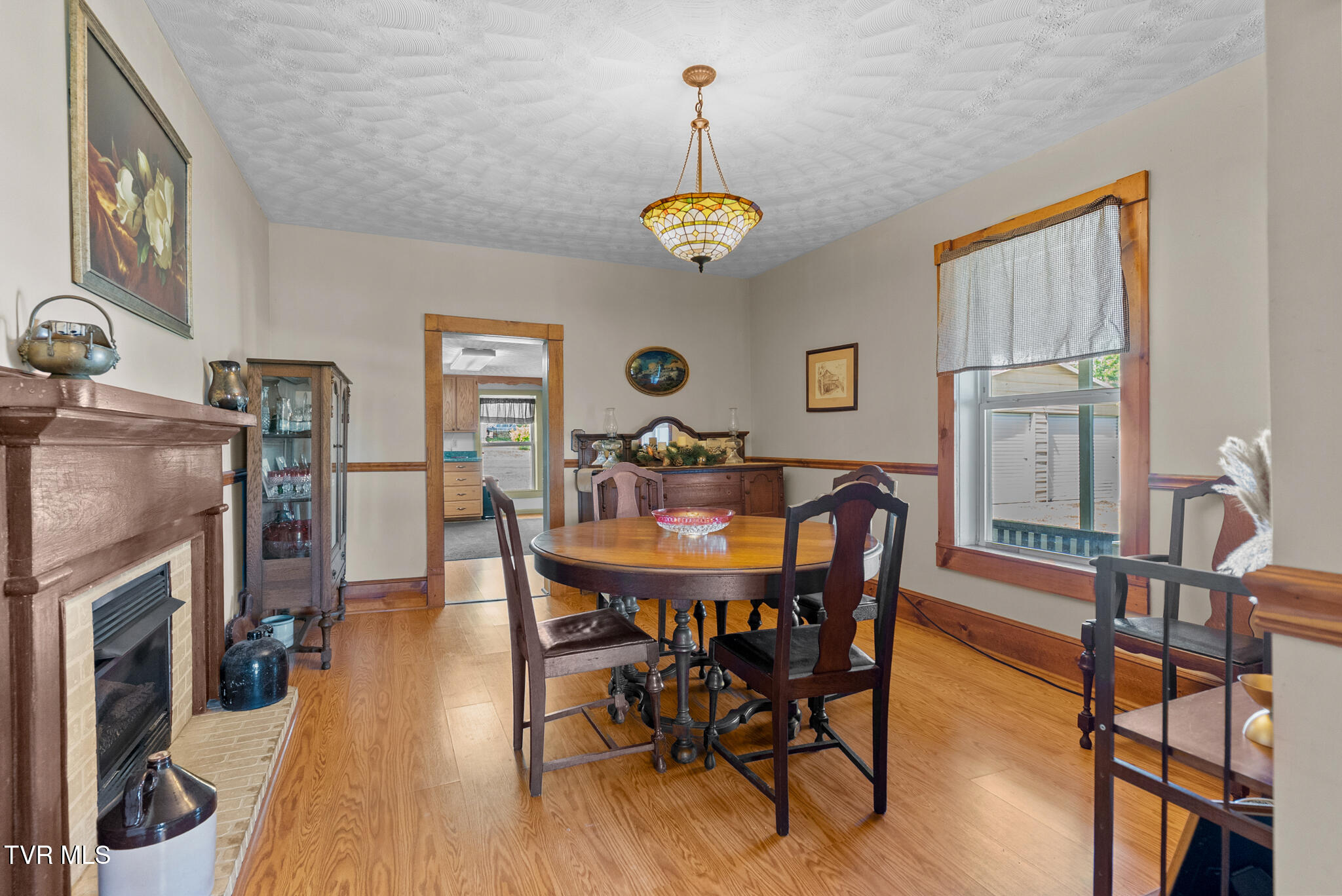 210 Evergreen Street Glade Spring, VA 24340 - Photo 6 of 41 DSC06303
