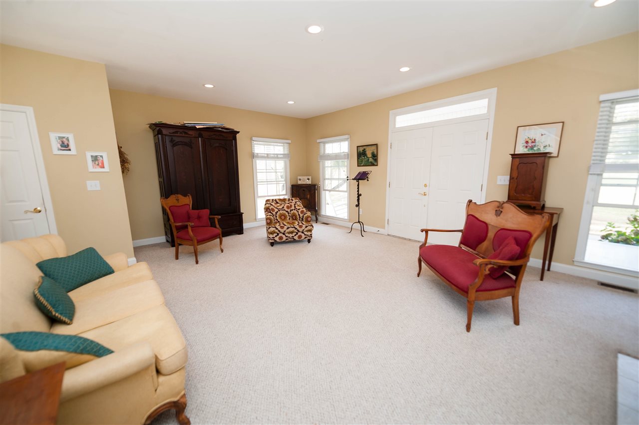 276 West Road Roebuck, SC 29376 - Photo 29 of 36