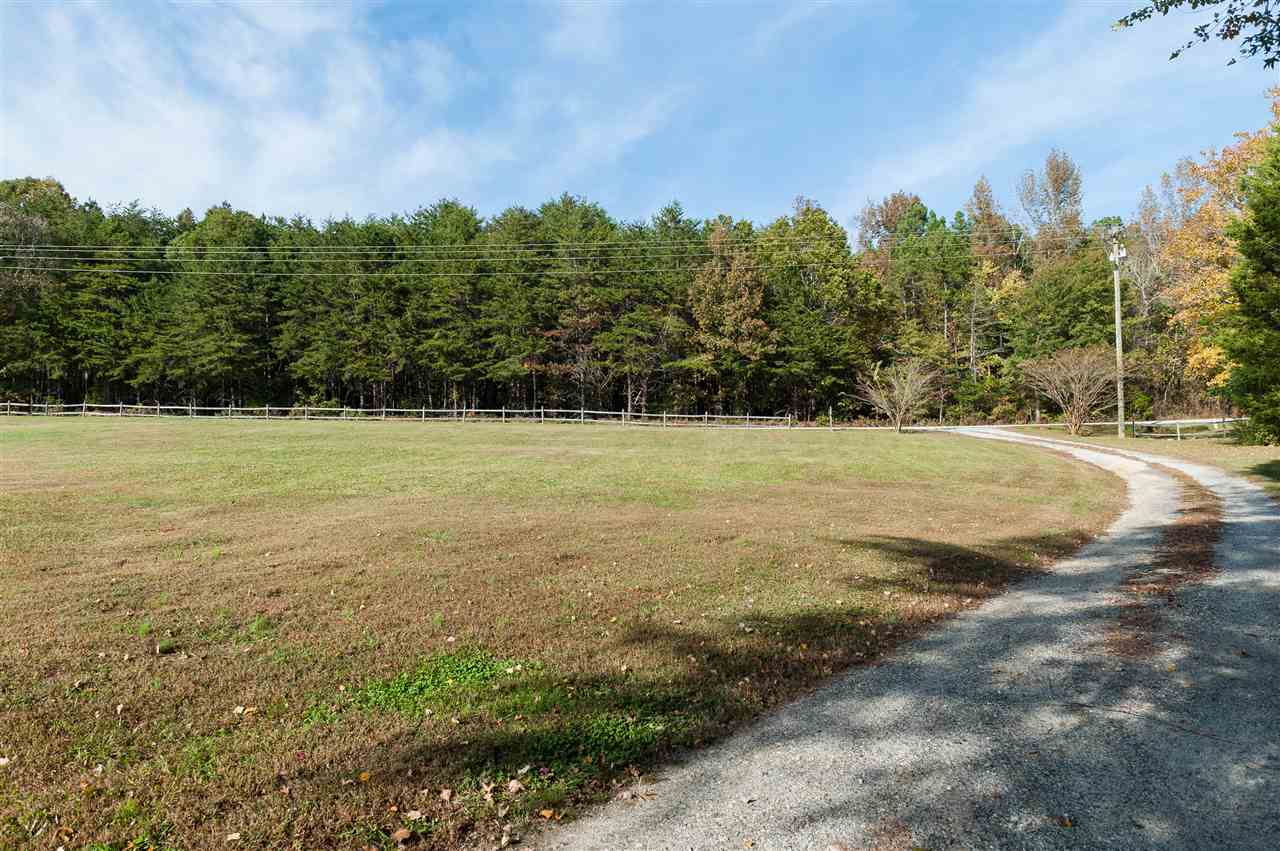 276 West Road Roebuck, SC 29376 - Photo 6 of 36