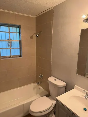 $1,100 | 1010 University Street, Memphis, TN 38107