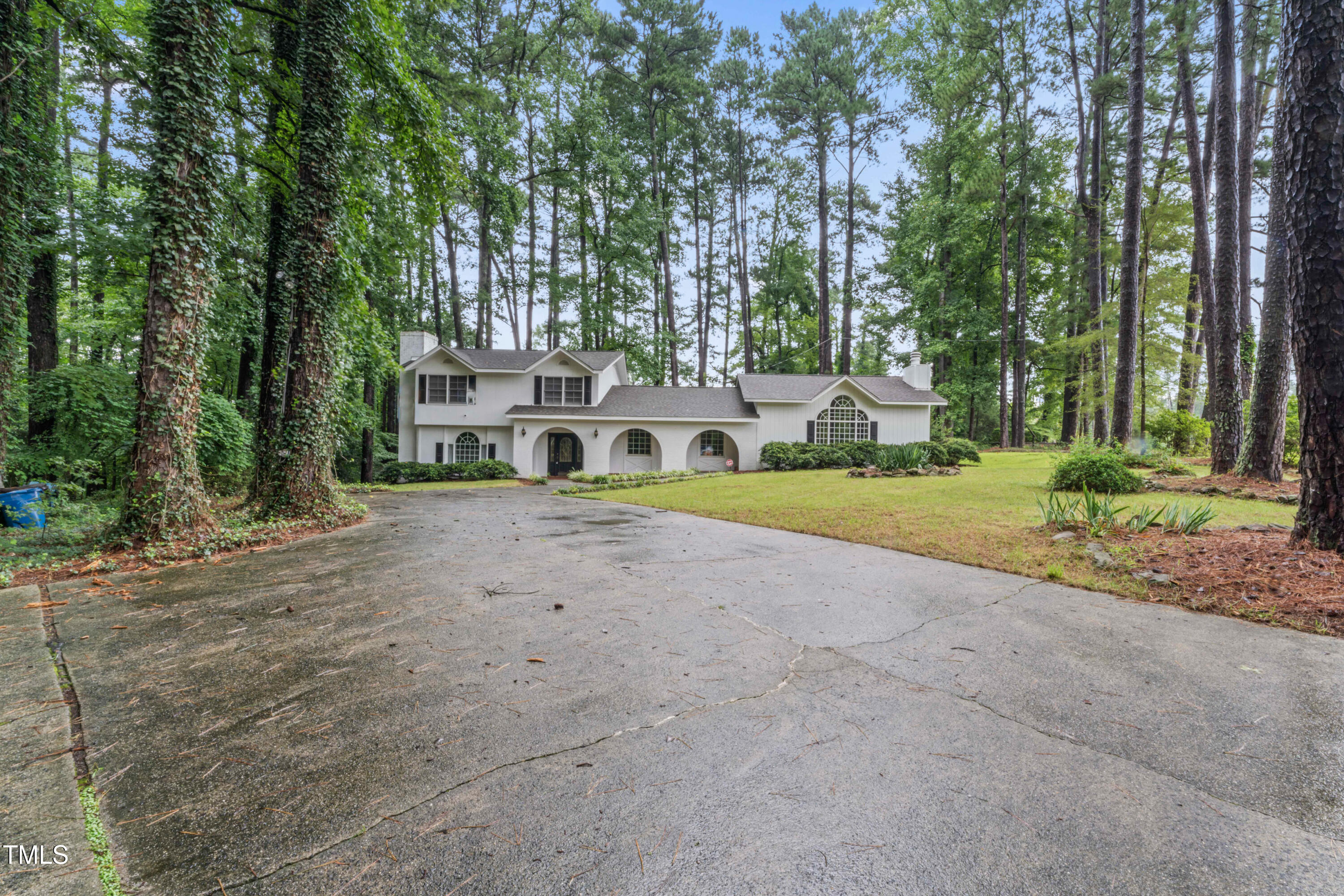 3872 Hope Valley Road Durham, NC 27707 - Photo 44 of 49 Driveway 2