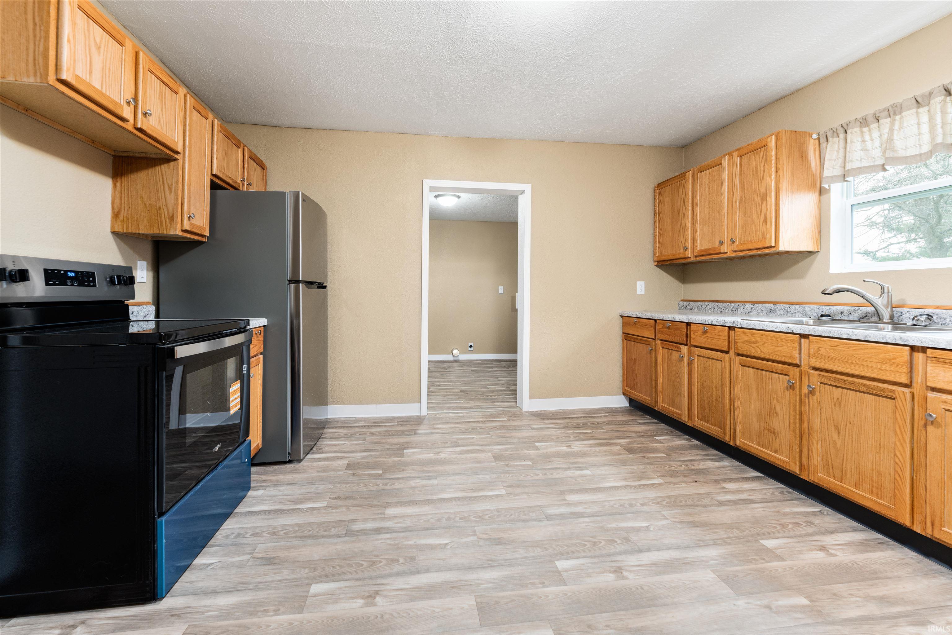 446 East Center Street Dunkirk, IN 47336 - Photo 13 of 24