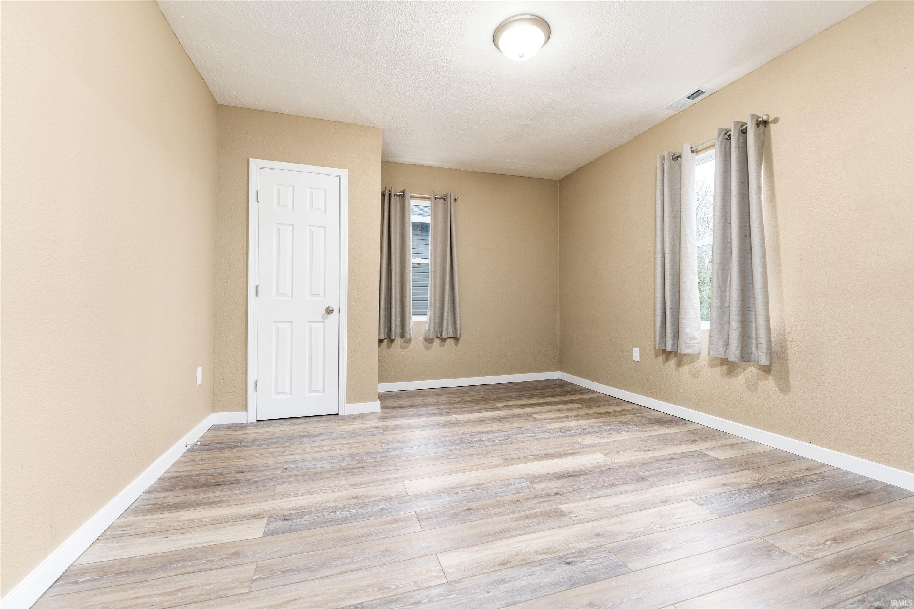 446 East Center Street Dunkirk, IN 47336 - Photo 19 of 24