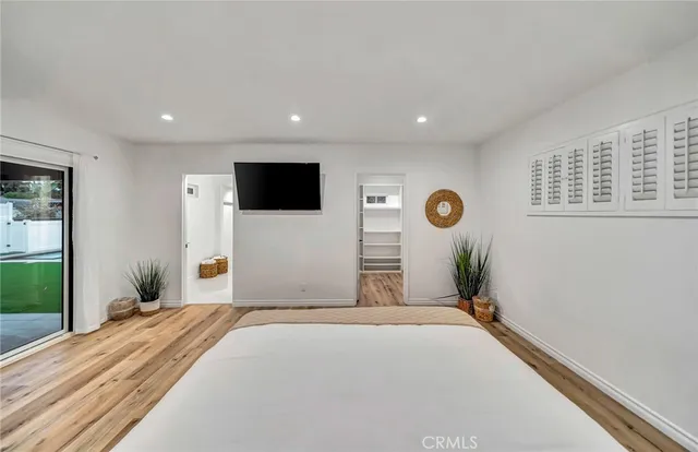 $12,000 | 16127 Hartsook Street, Encino, CA 91436