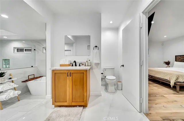 $12,000 | 16127 Hartsook Street, Encino, CA 91436