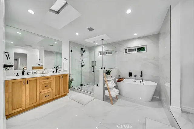 $12,000 | 16127 Hartsook Street, Encino, CA 91436