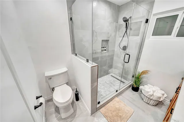 $12,000 | 16127 Hartsook Street, Encino, CA 91436