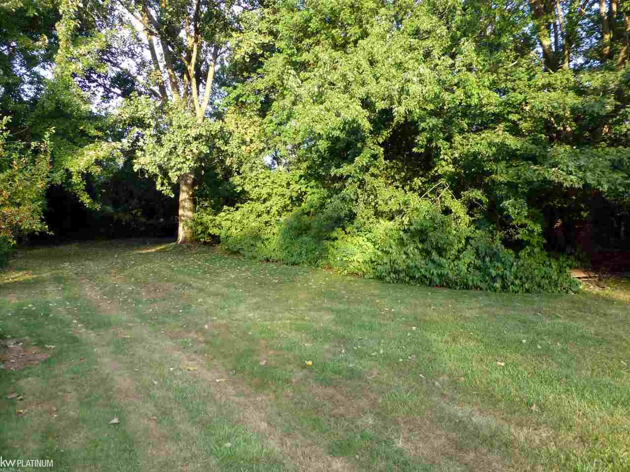 48971 Sugarbush Road Chesterfield, MI 48047 - Photo 34 of 36 Gallery Image 34