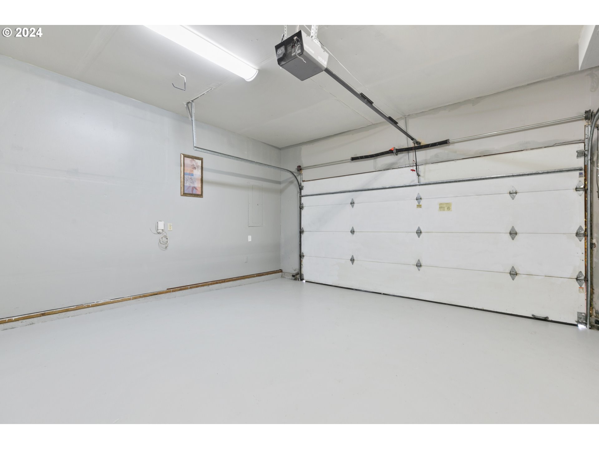 11405 Southwest Greenburg Road Tigard, OR 97223 - Photo 22 of 39 Gallery Image 22