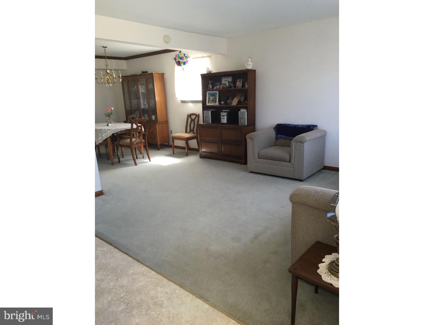 39 Freedom Road Sewell, NJ 08080 - Photo 2 of 16
