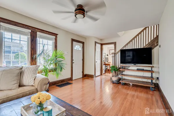 $675,000 | 121 Columbia Avenue, Metuchen, NJ 08840