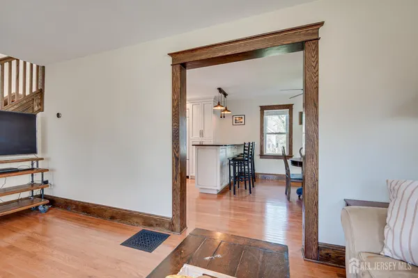 $675,000 | 121 Columbia Avenue, Metuchen, NJ 08840