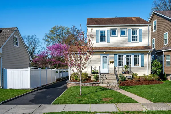 $675,000 | 121 Columbia Avenue, Metuchen, NJ 08840