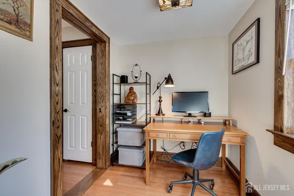 $675,000 | 121 Columbia Avenue, Metuchen, NJ 08840
