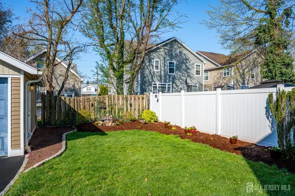 $675,000 | 121 Columbia Avenue, Metuchen, NJ 08840