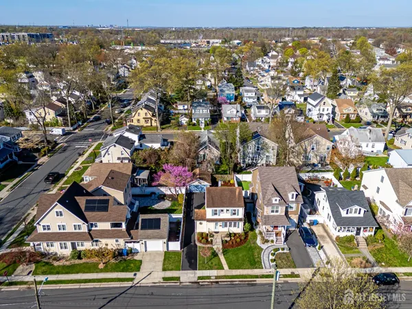 $675,000 | 121 Columbia Avenue, Metuchen, NJ 08840