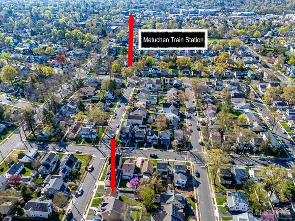$675,000 | 121 Columbia Avenue, Metuchen, NJ 08840