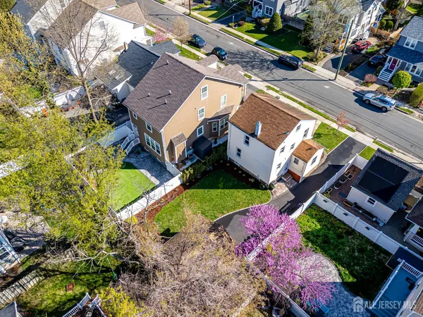 $675,000 | 121 Columbia Avenue, Metuchen, NJ 08840