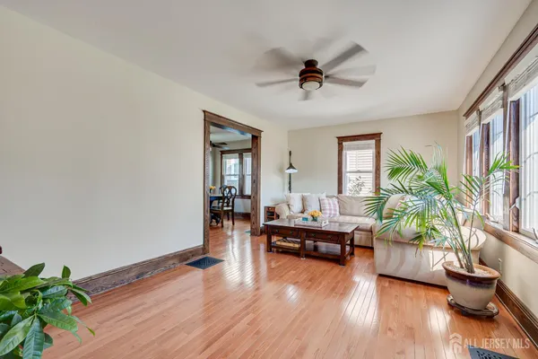 $675,000 | 121 Columbia Avenue, Metuchen, NJ 08840