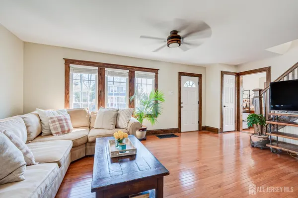 $675,000 | 121 Columbia Avenue, Metuchen, NJ 08840