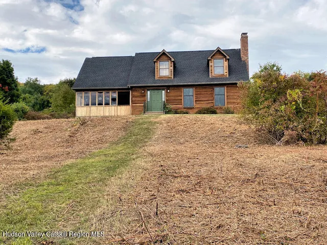 $725,000 | 15 Tory Hill Road, Hillsdale, NY 12529