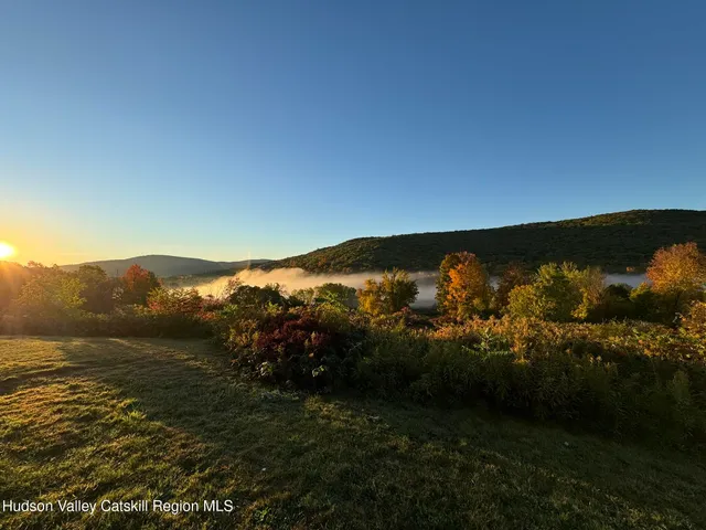 $725,000 | 15 Tory Hill Road, Hillsdale, NY 12529