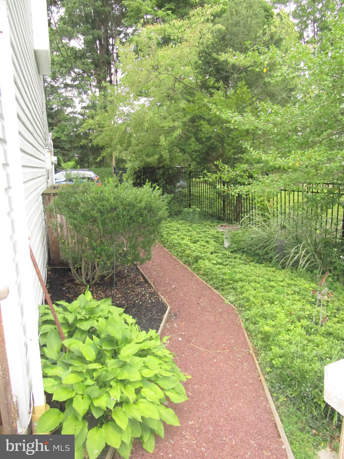 344 Rilling Road Warminster, PA 18974 - Photo 6 of 44 Gallery Image 6