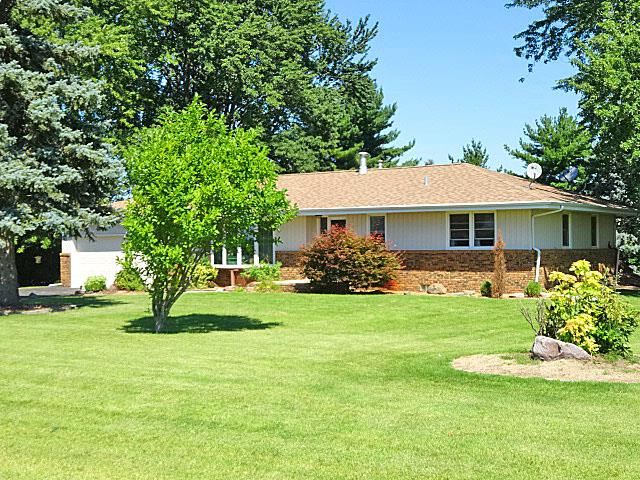 24334 Farmdale Road Washington, IL 61571 - Photo 1 of 22 Gallery Image 1